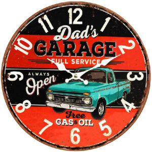 horloge en métal voiture