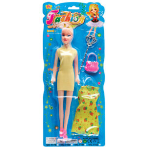 Poupée avec accessoires